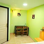 La Maison De Tari Couette-café 3*