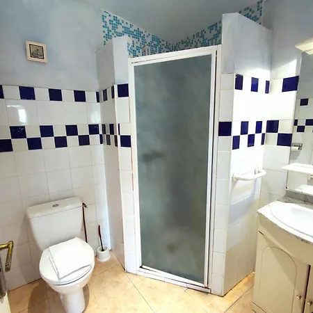 La Maison De Tari ויטראק