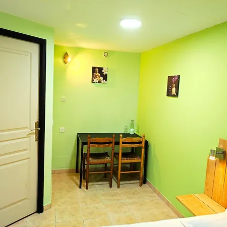 La Maison De Tari Bed and breakfast 3*