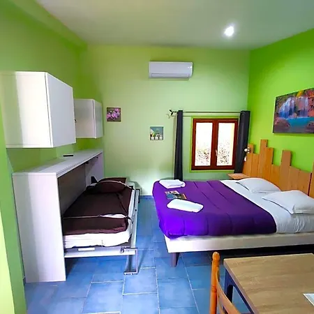 Bed & Breakfast La Maison De Tari Vitrac (Dordogne)