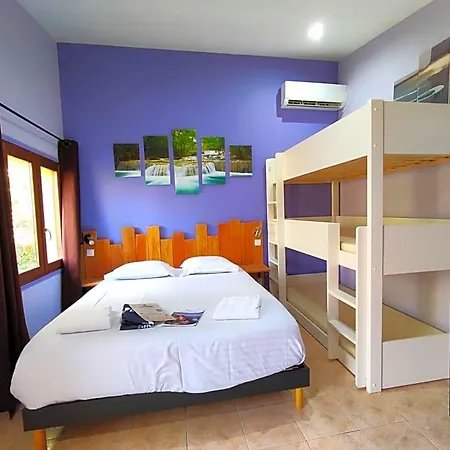 La Maison De Tari Bed & Breakfast 3*